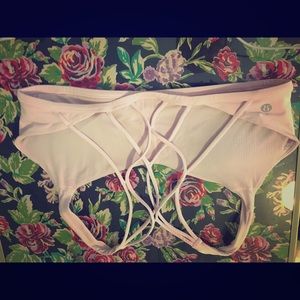 Lululemon size 12 pink sports bra barely worn